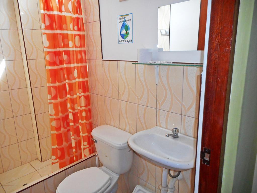 Hostal Geminis San Juan Bautista Luaran gambar