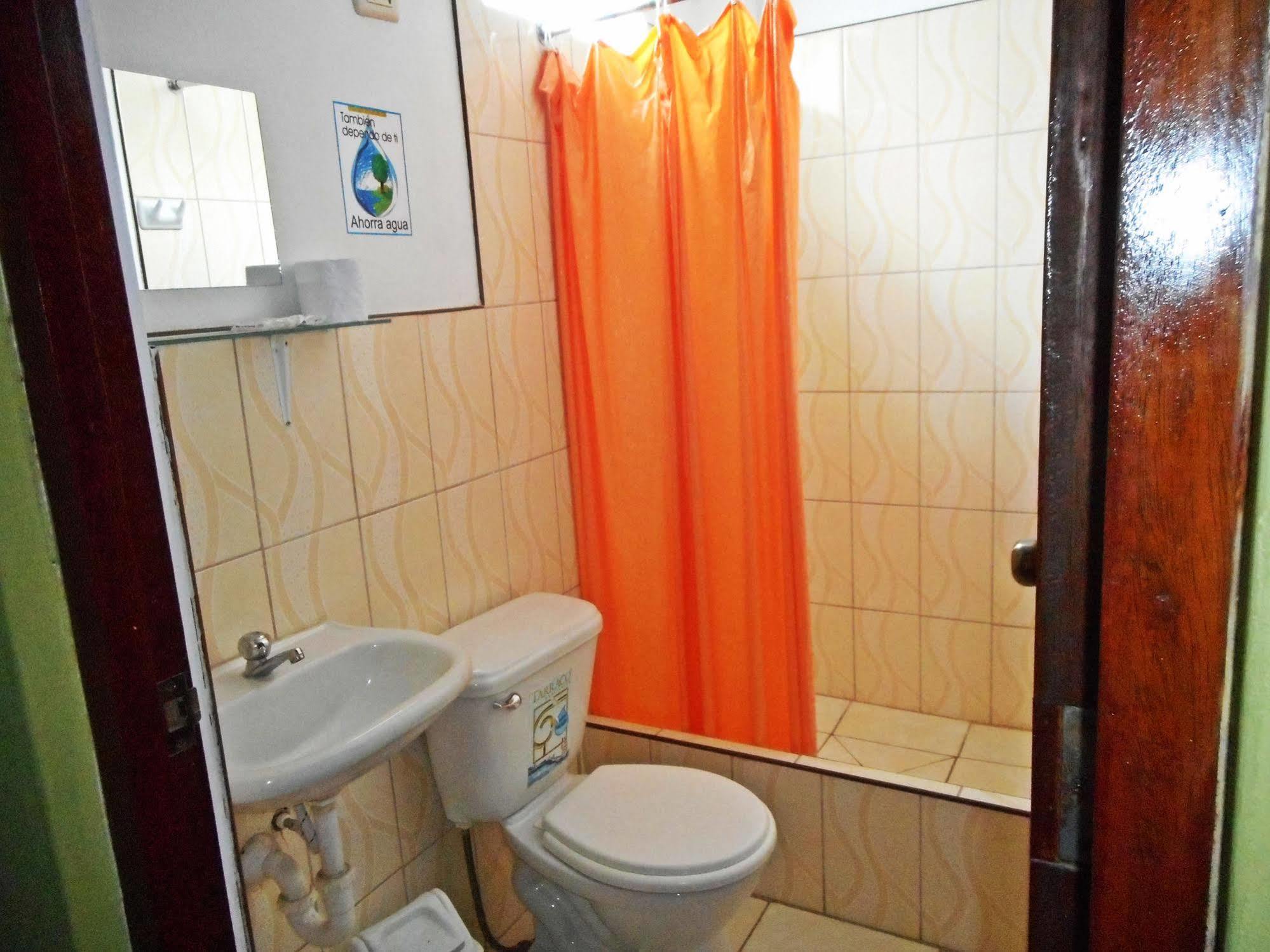 Hostal Geminis San Juan Bautista Luaran gambar