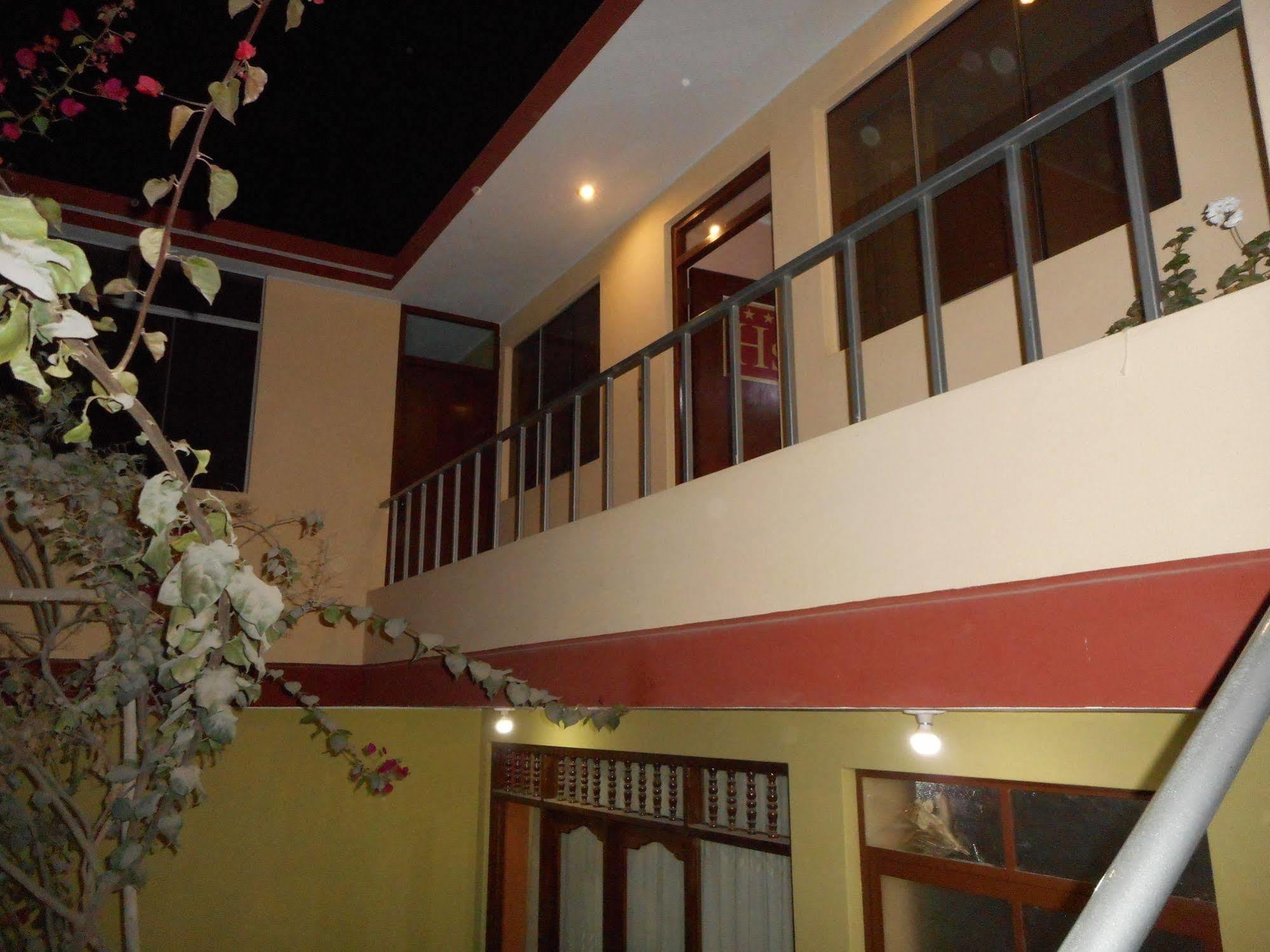 Hostal Geminis San Juan Bautista Luaran gambar