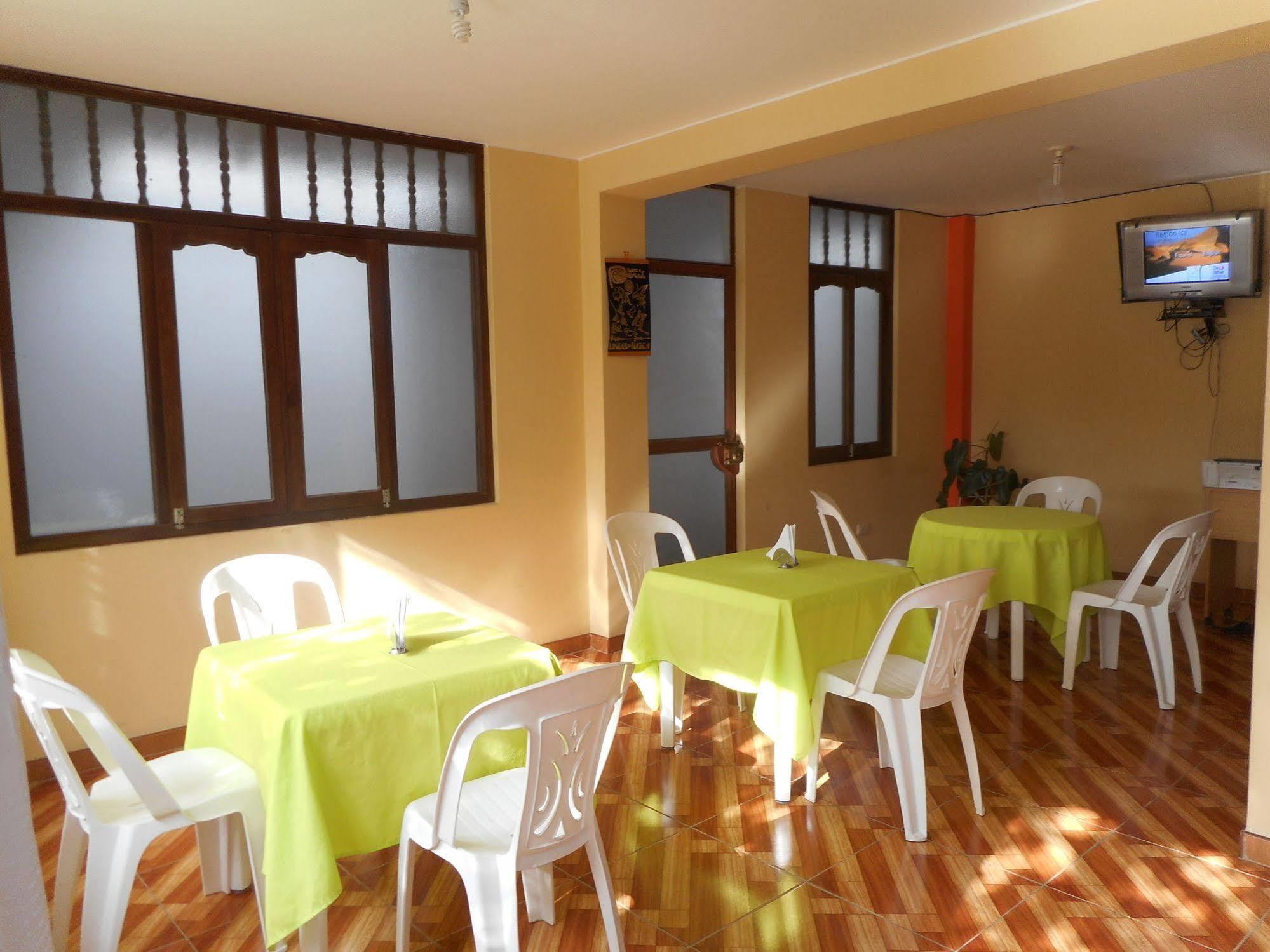 Hostal Geminis San Juan Bautista Luaran gambar
